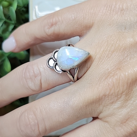 Hand Crafted Jewelry - MOONSTONE PEACOCK TOP RING